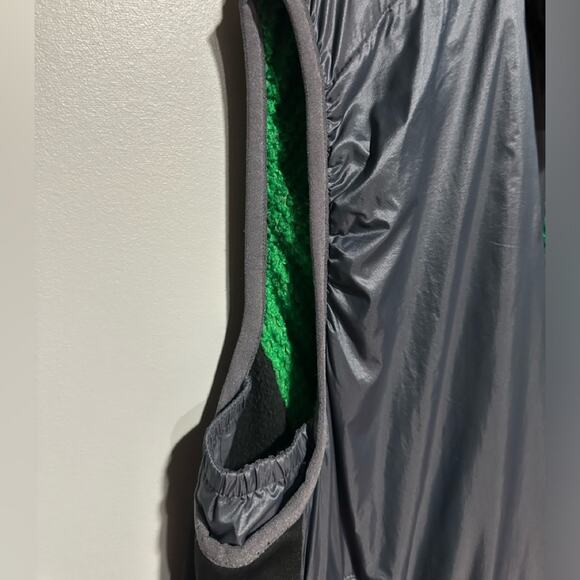 Jack Wolfskin | Men’s Lightweight Gray Vest | Size XL - Picture 7 of 11